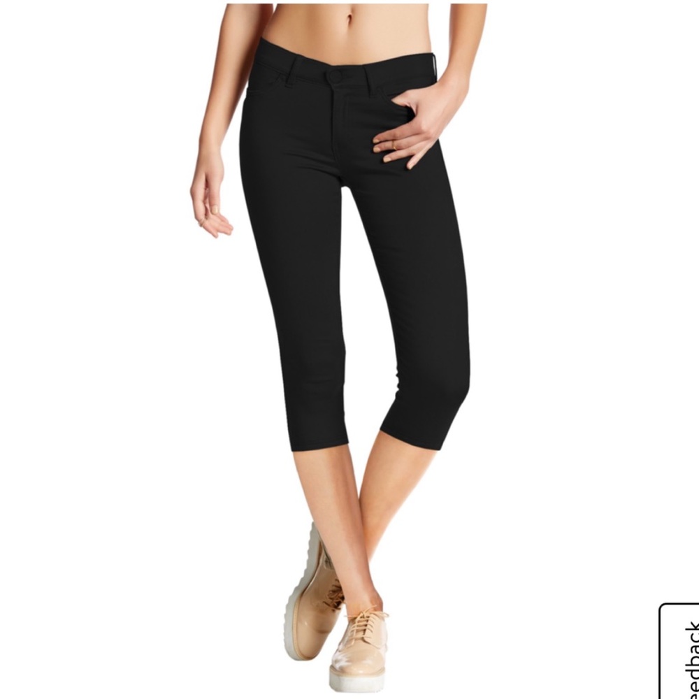 NWT Capri